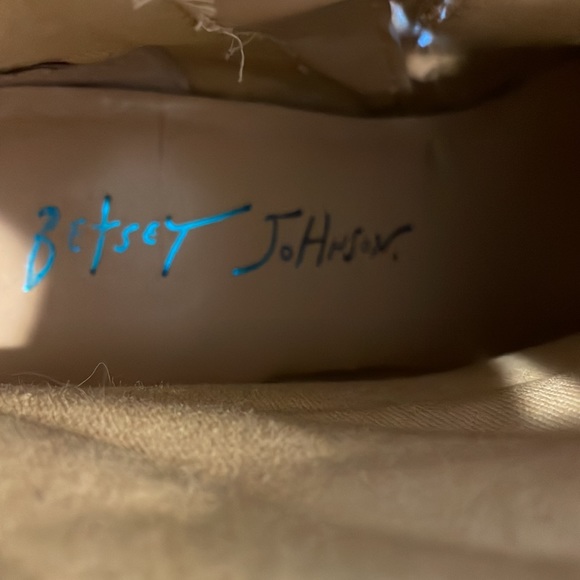 Betsy’s Johnson Gold Sequin Sparkly Short Boots Ladies size 6 - Picture 5 of 7